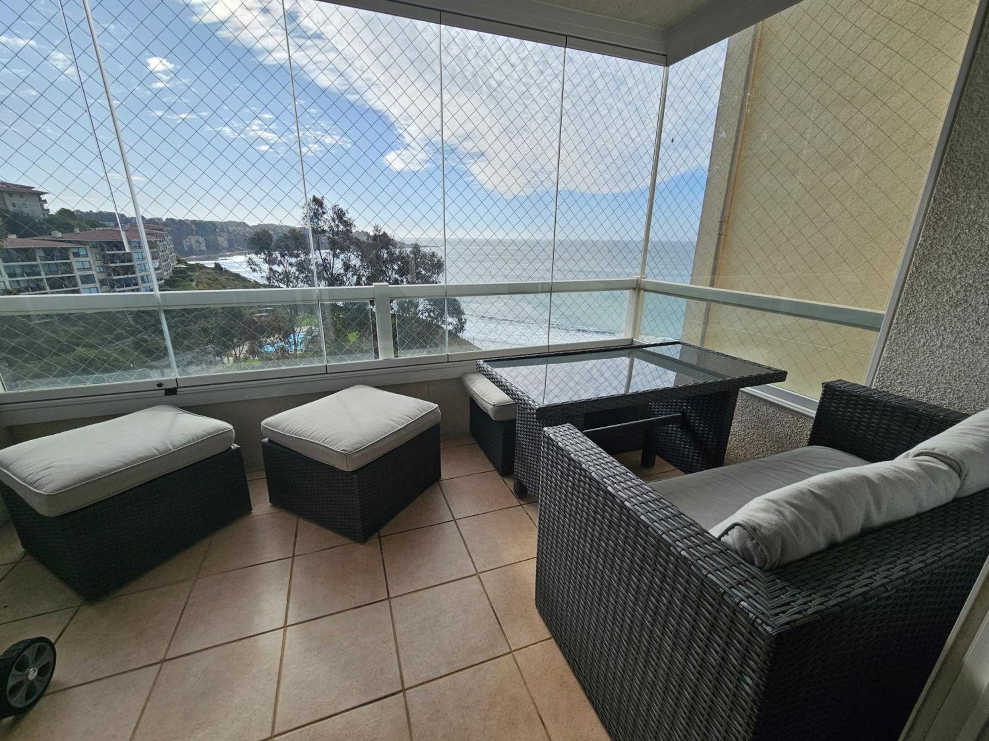 Oceana Suites Costa Quilen *